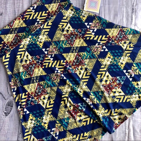♦️2/$30 TrIbal Azure LuLaRoe A-line Skirt / Top - Picture 1 of 6